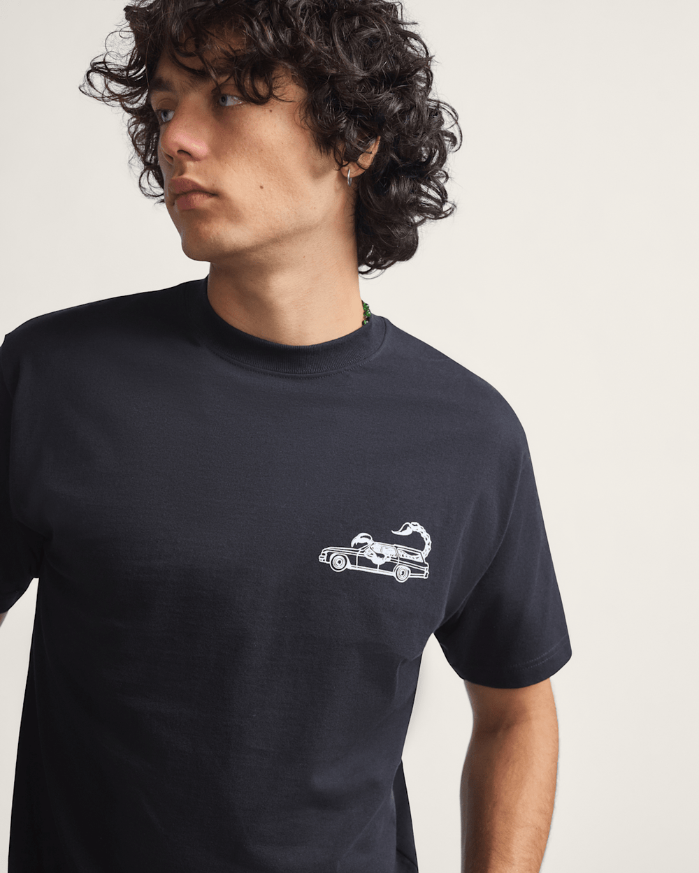 Men Vans Sting Wagon T-Shirt in Black