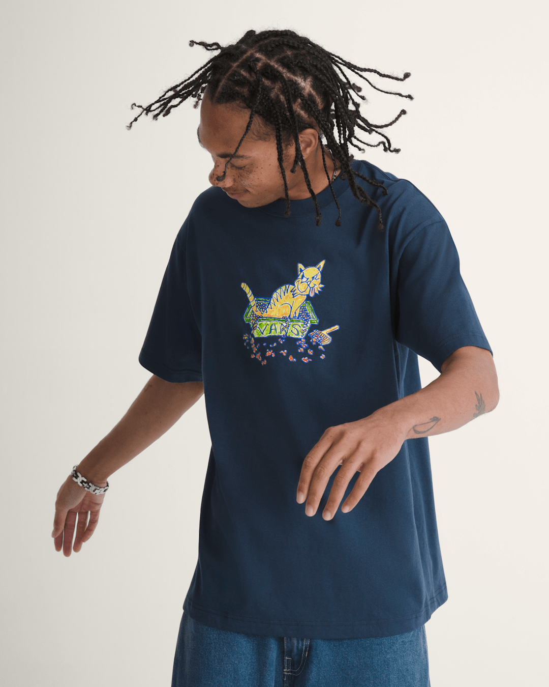Men Vans Litter T-Shirt in Navy Blue