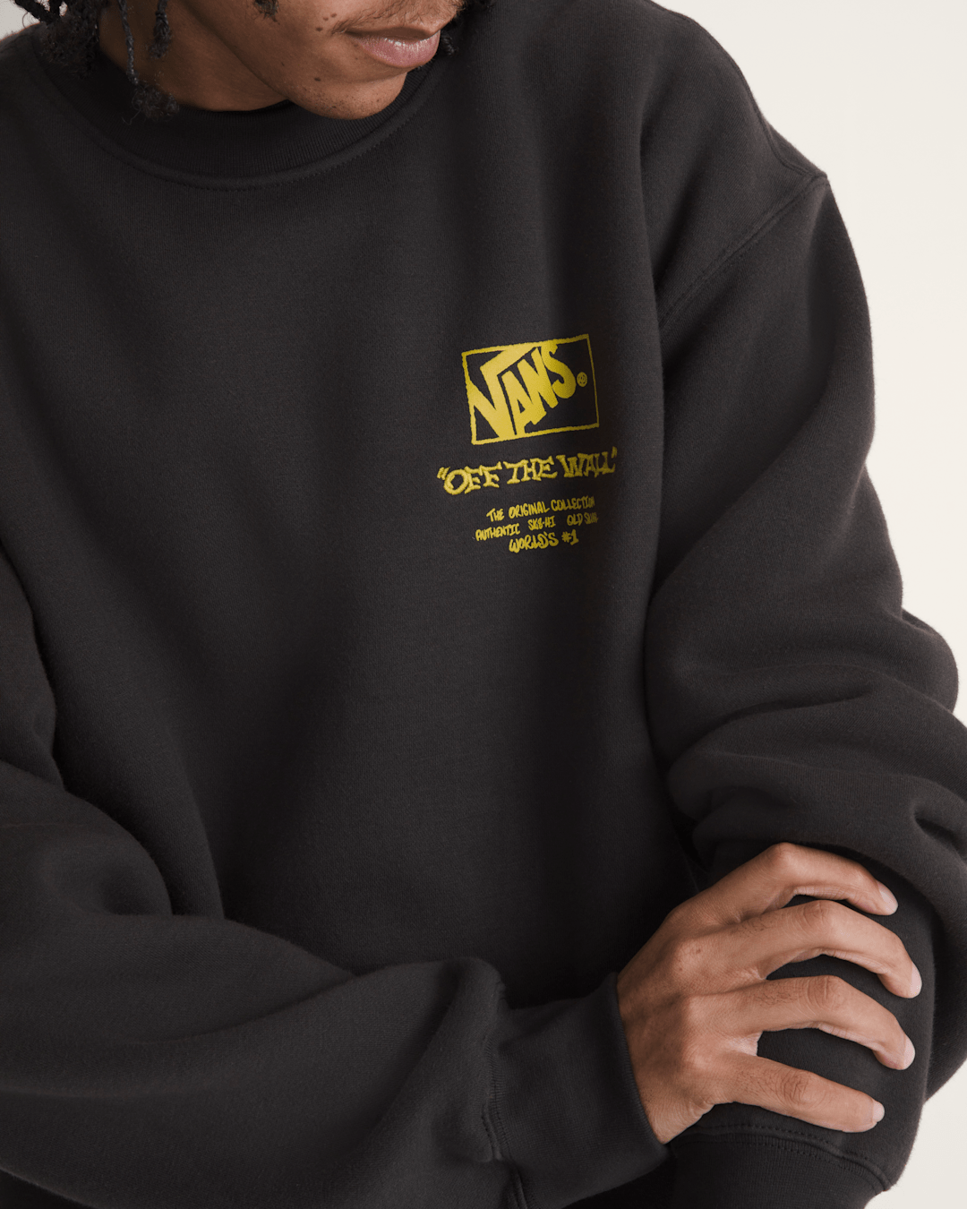 Men Vans Circle Bones Formula Crew Sweatshirt in Black