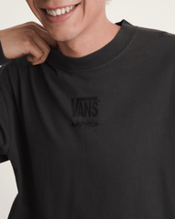 Men Vans Scorpio Long Sleeve T-Shirt in Black