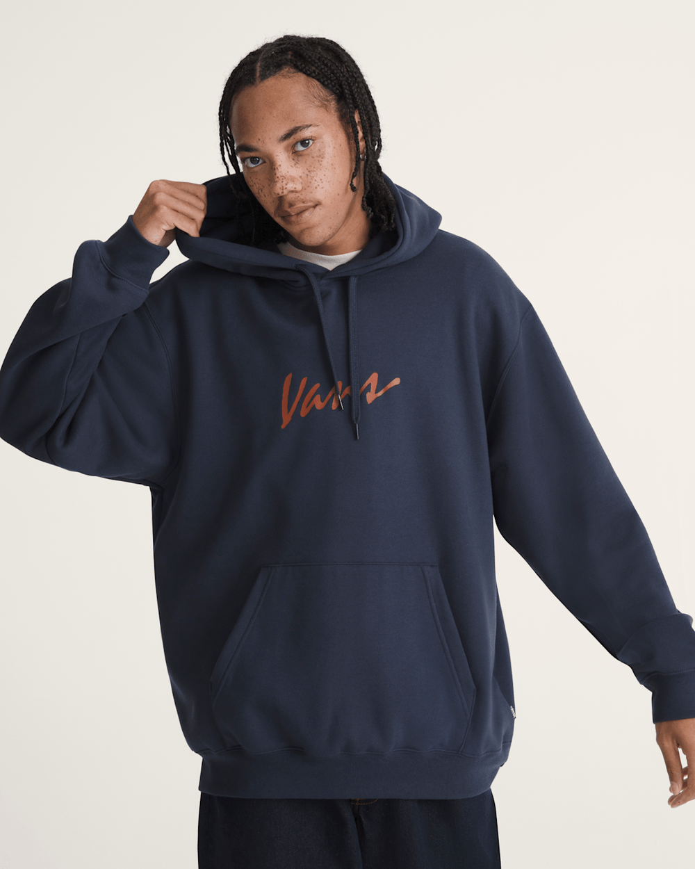 Men Vans Scripted Vans Pullover Hoodie in Parisian Night Blue