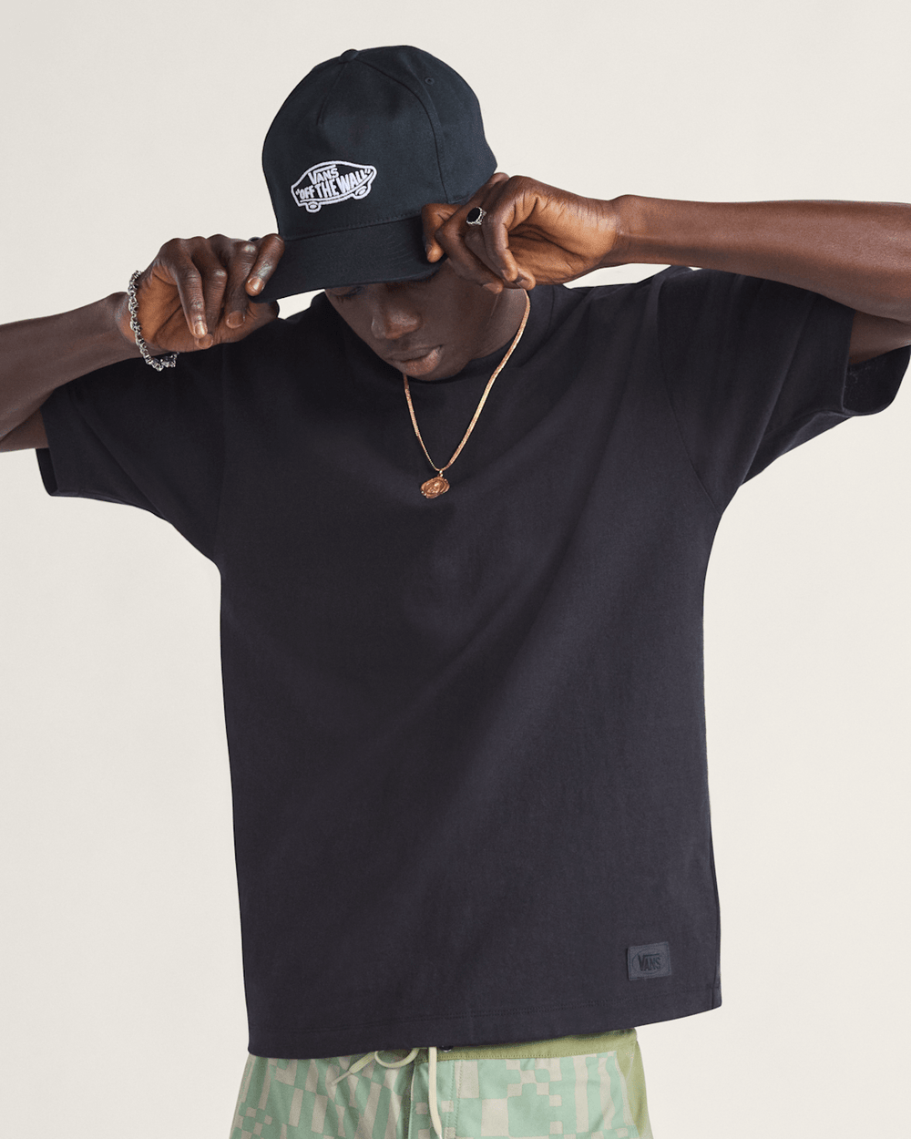 Men Vans Original Standards T-Shirt in Black