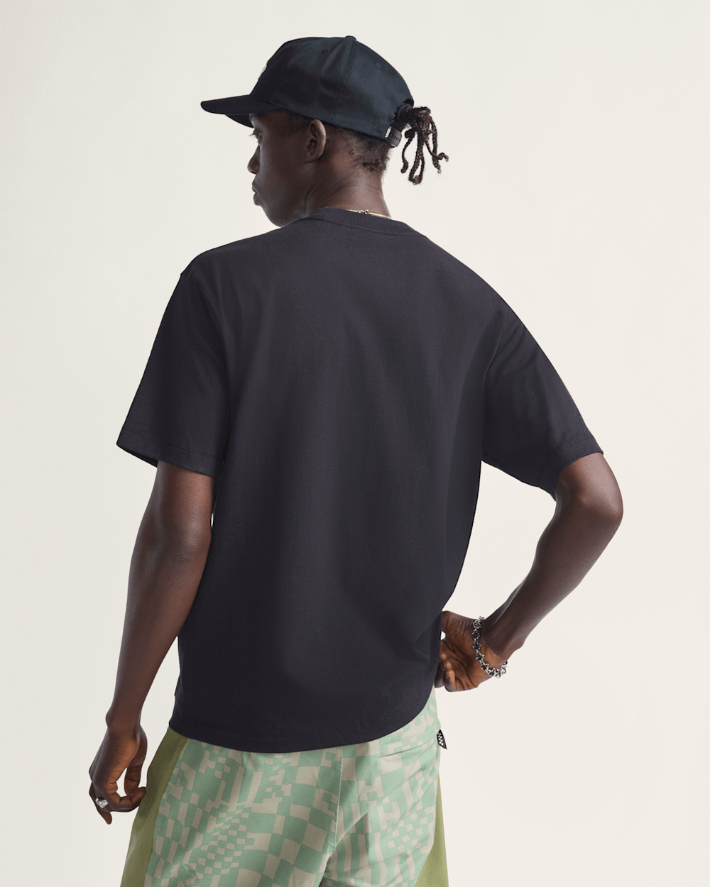 Men Vans Original Standards T-Shirt in Black