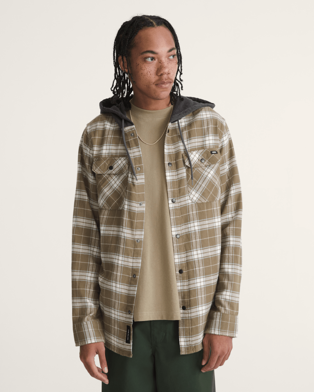 Men Vans Parkway II Shirt in Bay Leaf Green