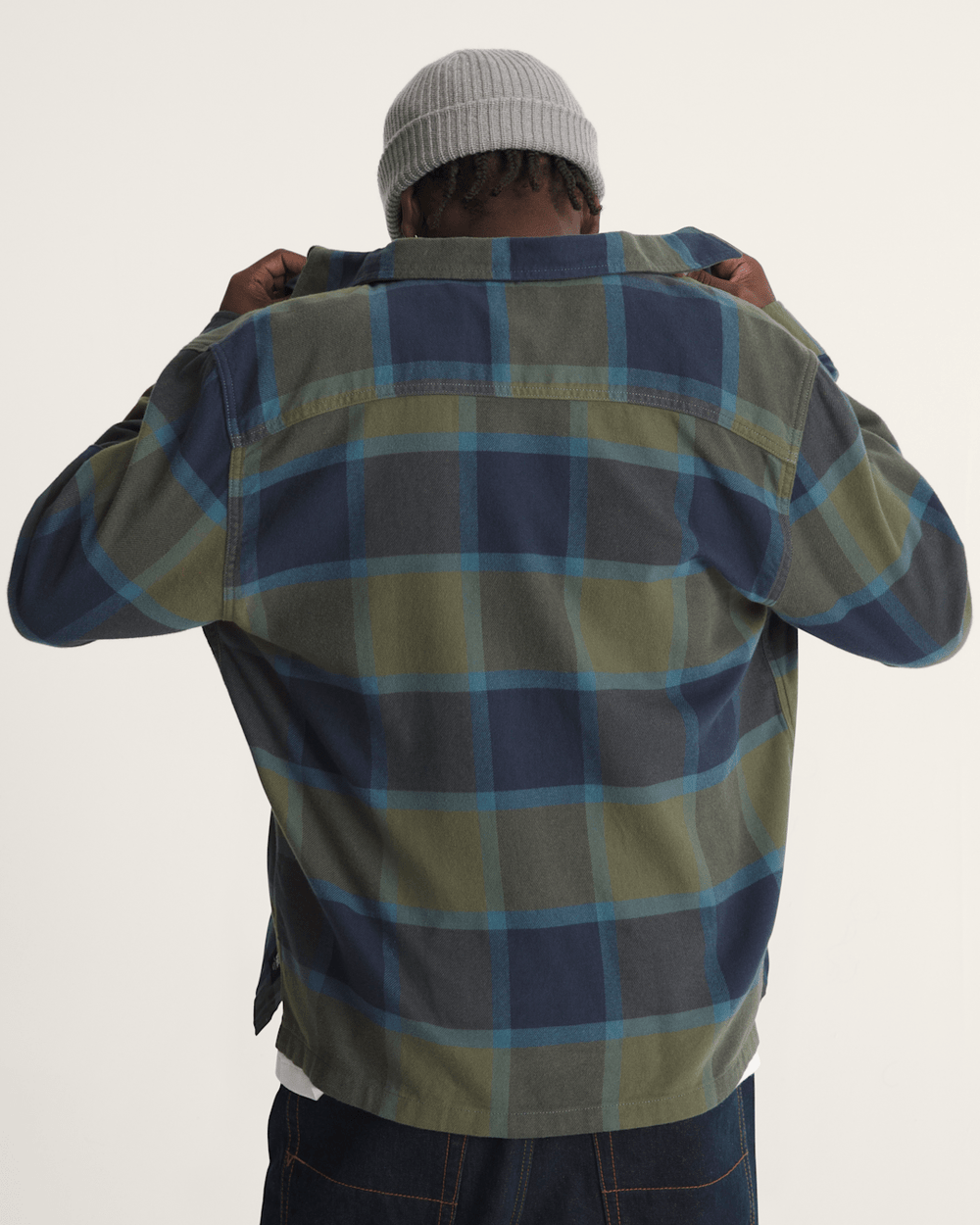 Men Vans Larkspur Plaid Flannel Shirt in Grape Leaf Green / Parisian Night Blue