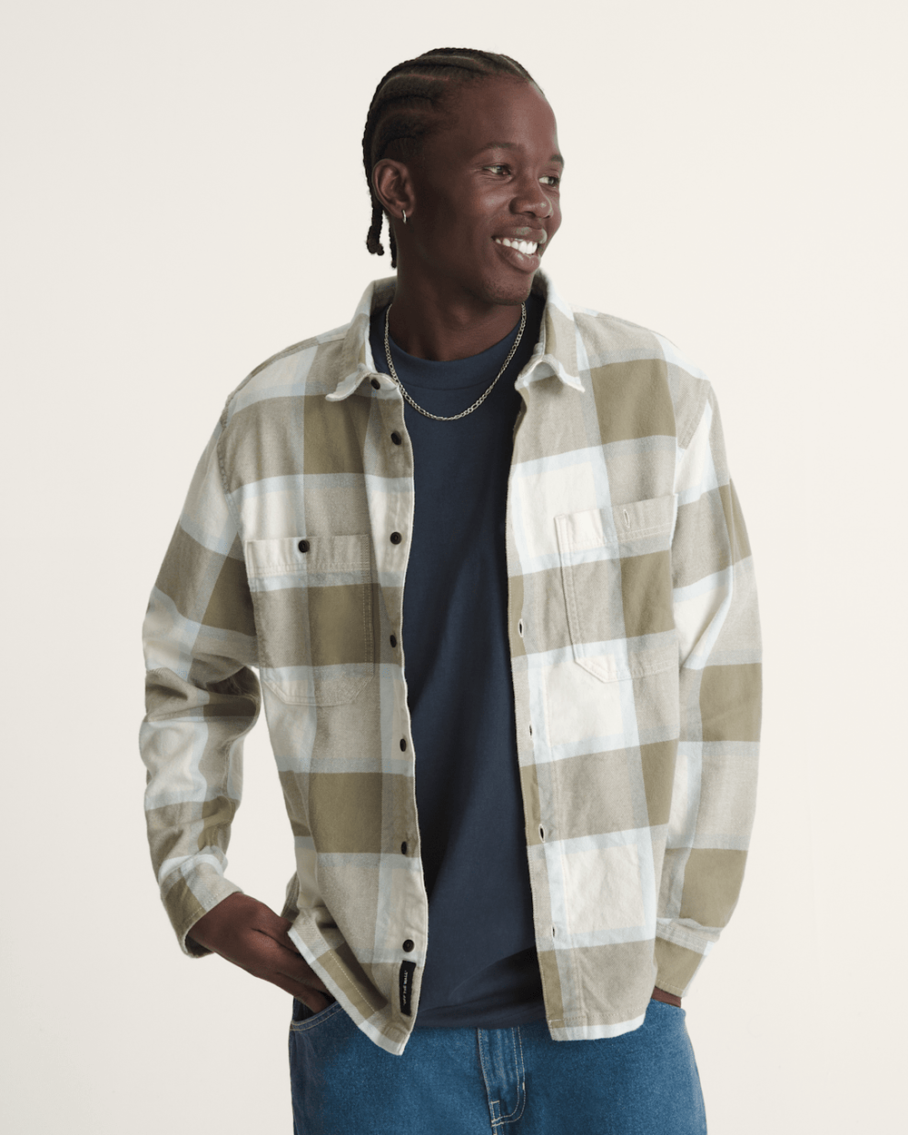 Men Vans Larkspur Flannel Shirt in Turtledove White