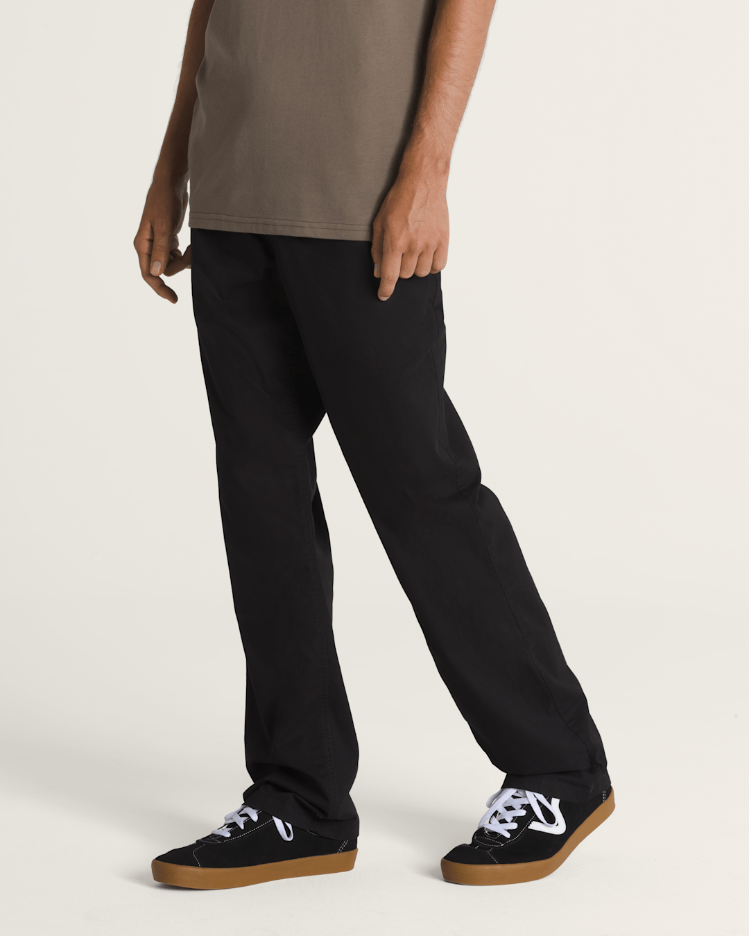 Men Vans Range Relaxed Elastic Pant Black