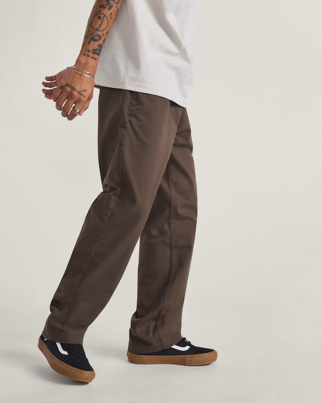 Men Vans Authentic Chino Relaxed Pants in Coal Brown