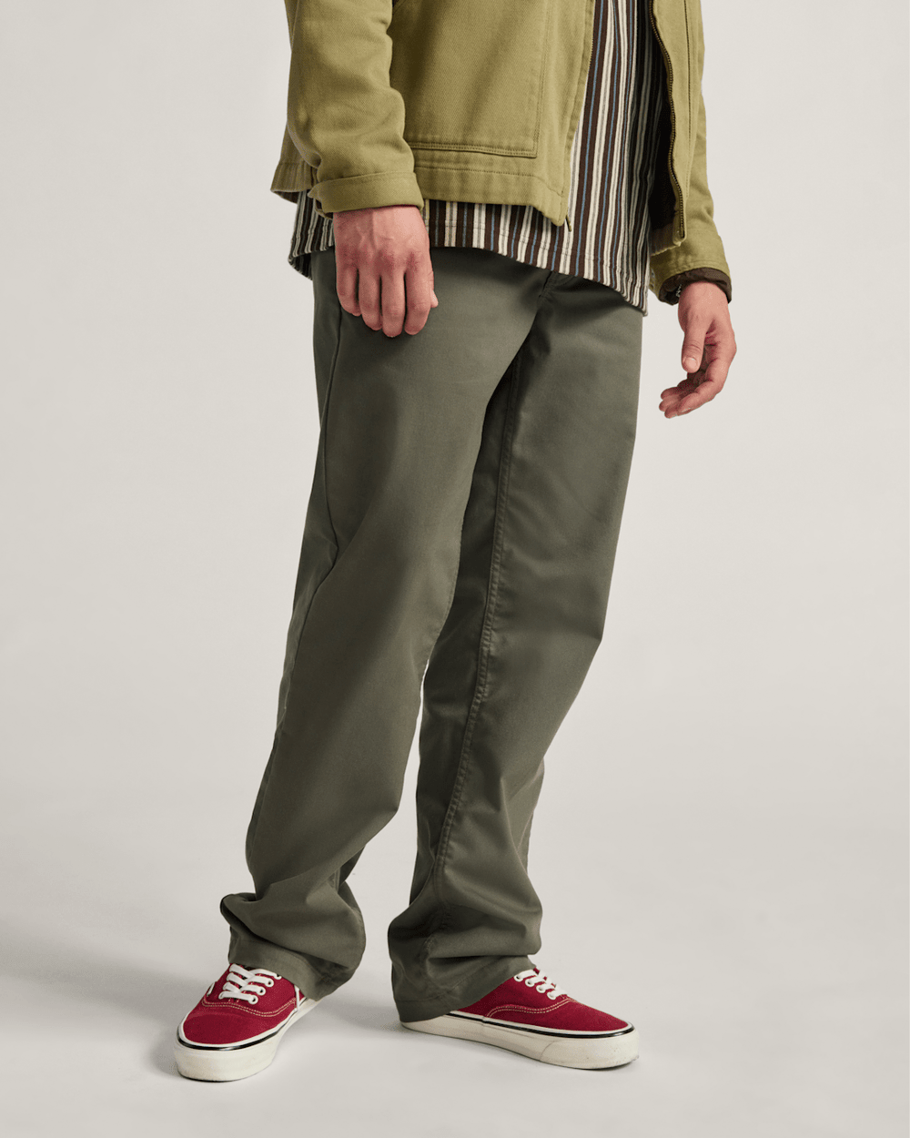 Men Vans Authentic Chino Relaxed Pants in Grape Leaf Green