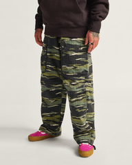 Men Vans Premium Terrain Cargo Pant in Tiger Camo Green