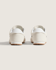 Kids Vans Big Kids Super Lowpro Shoe in Marshmallow White