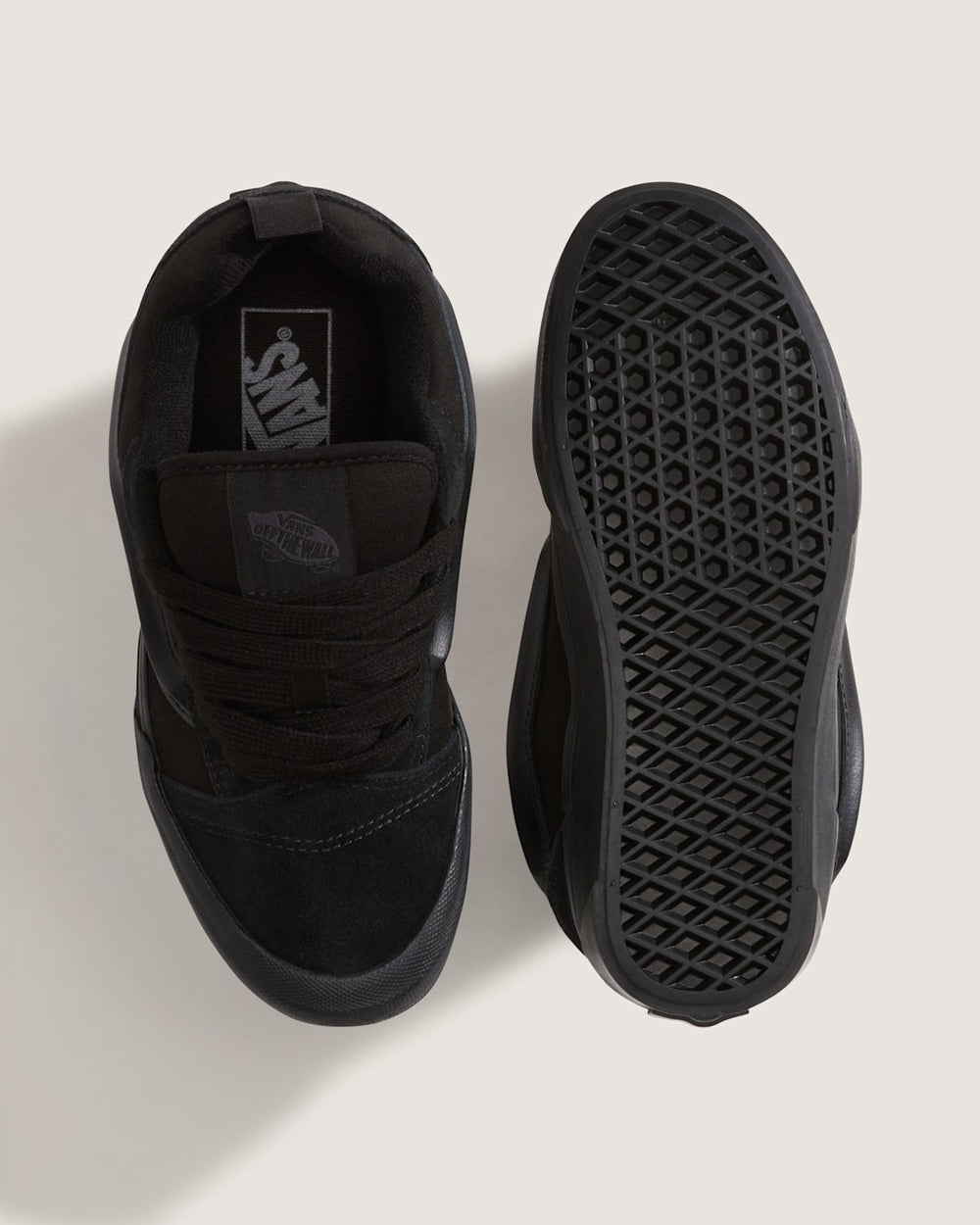 Kids Vans Big Kids Knu Skool Shoe in Triple Black