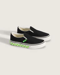 Kids Vans Little Kids Classic Slip-On Shoe in Glow-in-the-Dark Black / Green Gecko