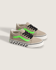 Kids Vans Little Kids Old Skool Shoe in Glow-in-the-Dark Black / Bay Leaf Green