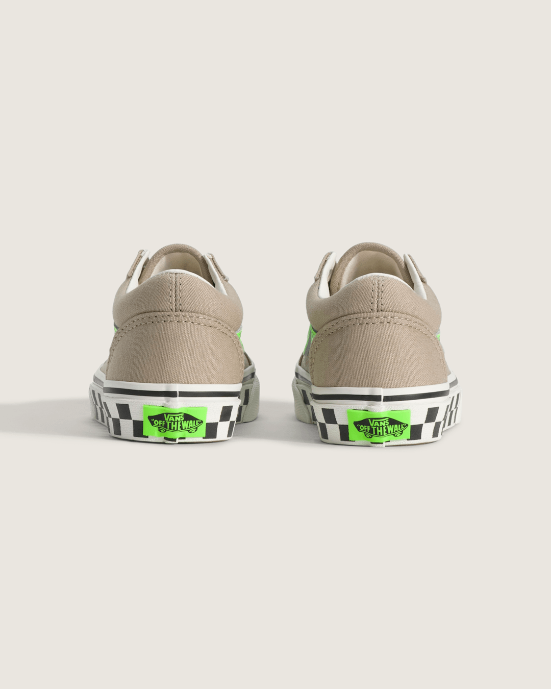 Kids Vans Little Kids Old Skool Shoe in Glow-in-the-Dark Black / Bay Leaf Green