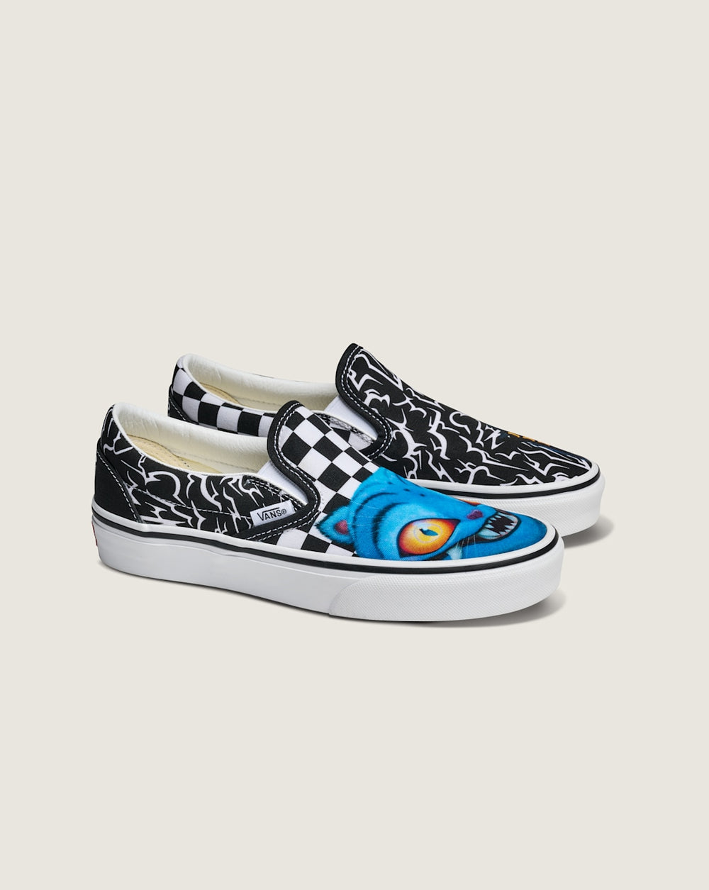 Kids Vans KPop Demon Hunters x Vans Big Kids Classic Slip-On Shoe in KPop Demon Hunters Black