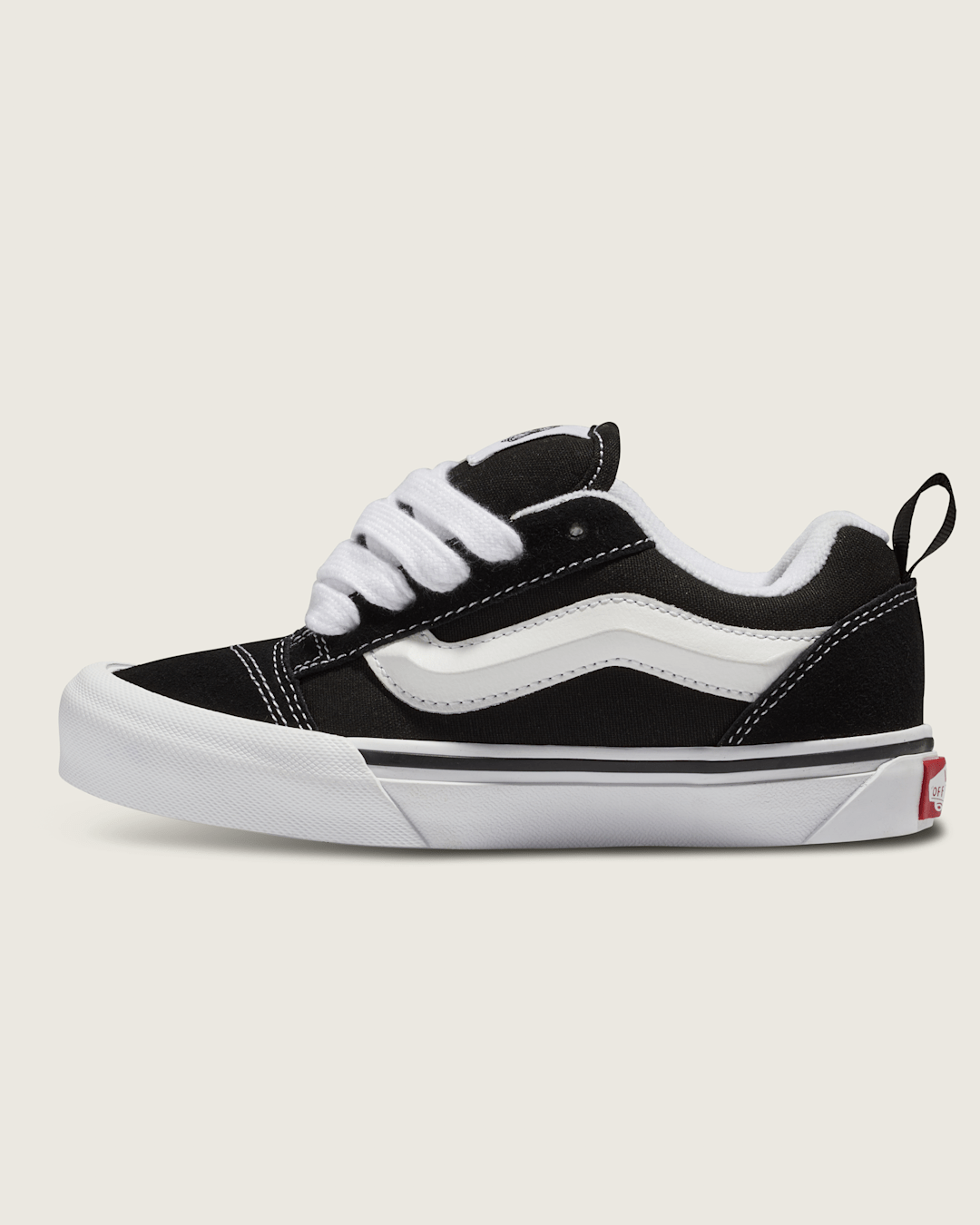 Kids Vans Little Kids Knu Skool Shoe in Black / True White
