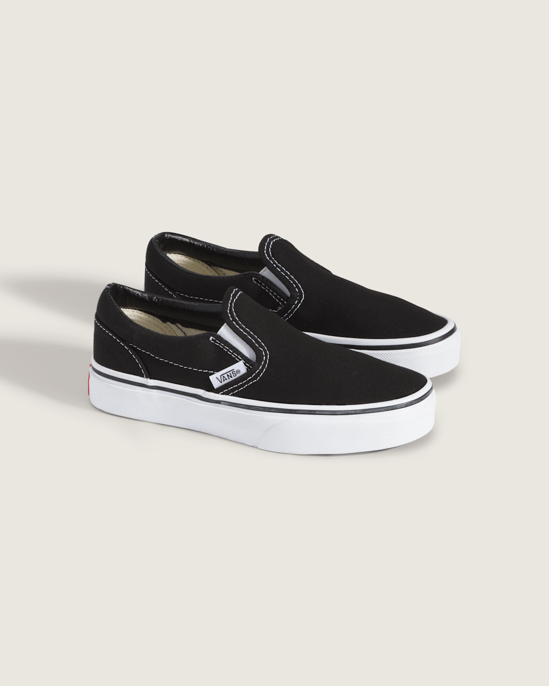 Kids Vans Kids Classic Slip-On Black/True White Shoes