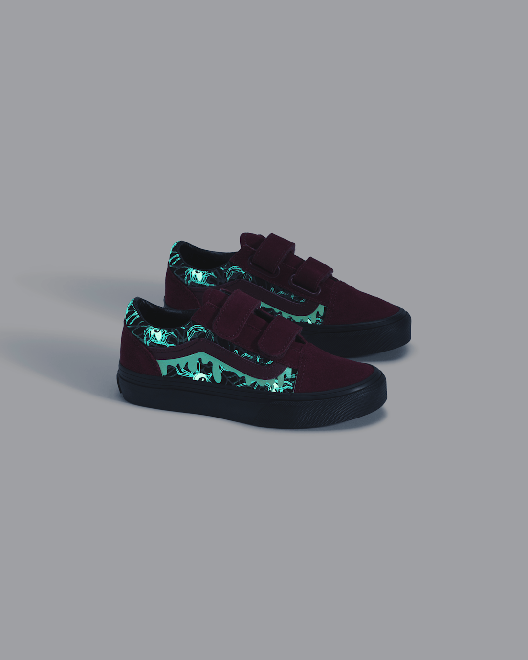 Kids|Sale Vans Little Kids Old Skool V Halloween Shoe in In the Shadows Black / Port Red