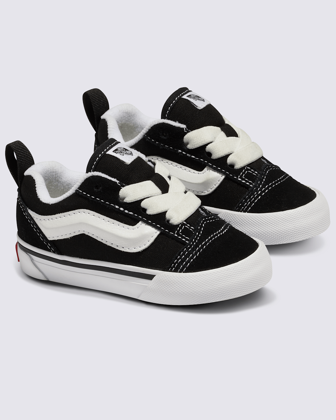 Kids Vans Toddler Knu Skool Shoe in Black / True White
