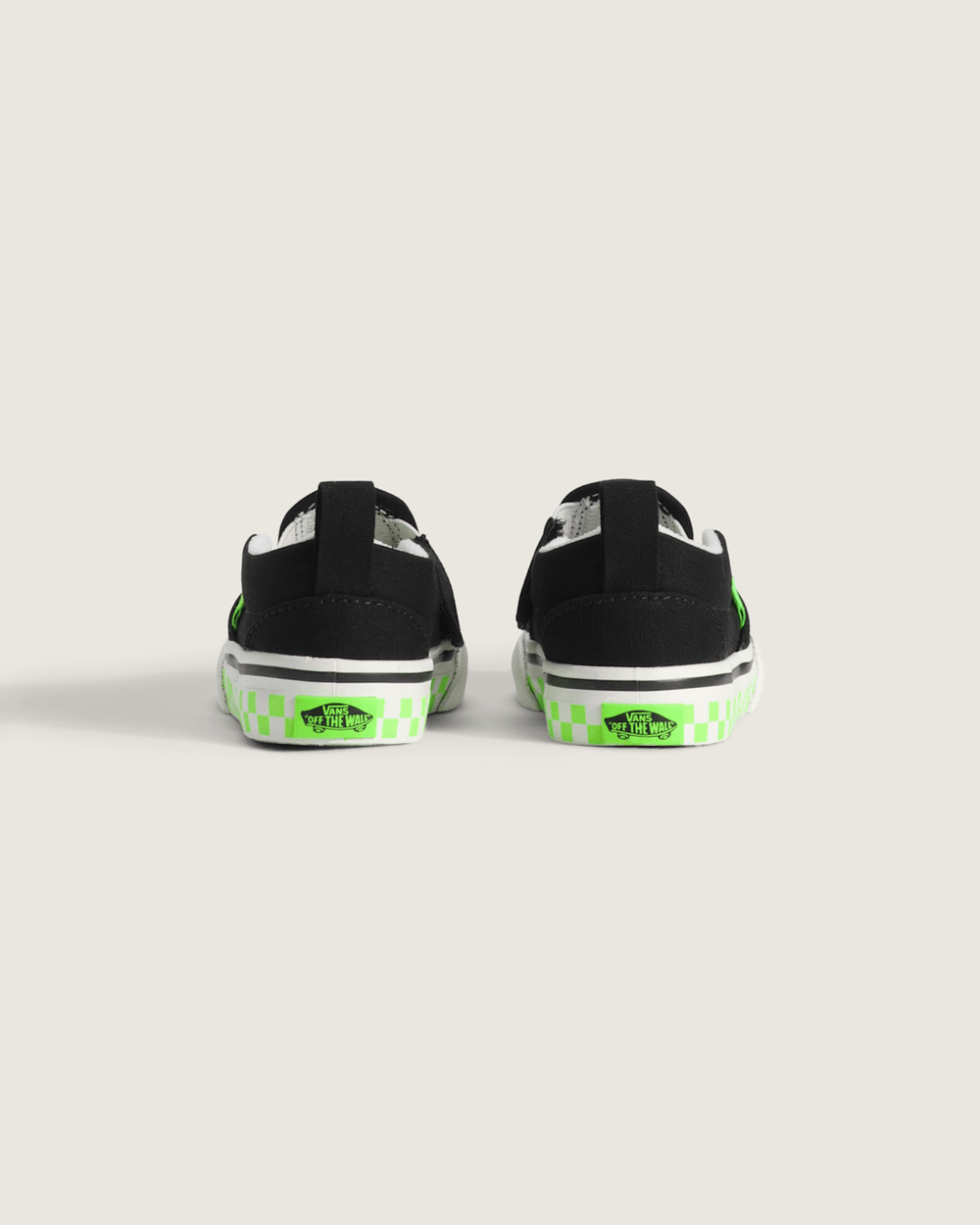Kids Vans Toddler Classic Slip-On V Shoe in Glow-in-the-Dark Black / Green Gecko