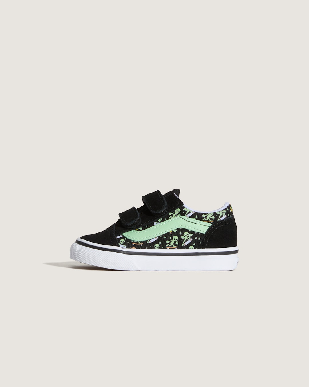 Kids Vans Toddler Old Skool V Shoe in Black / Green