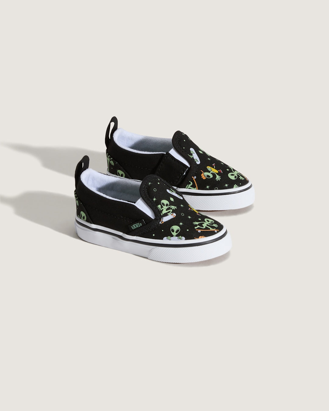 Kids Vans Toddler Classic Slip-On V Shoe in Black / Green