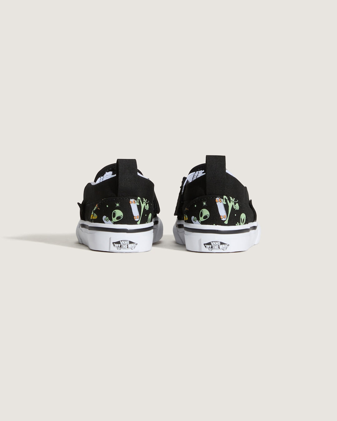 Kids Vans Toddler Classic Slip-On V Shoe in Black / Green