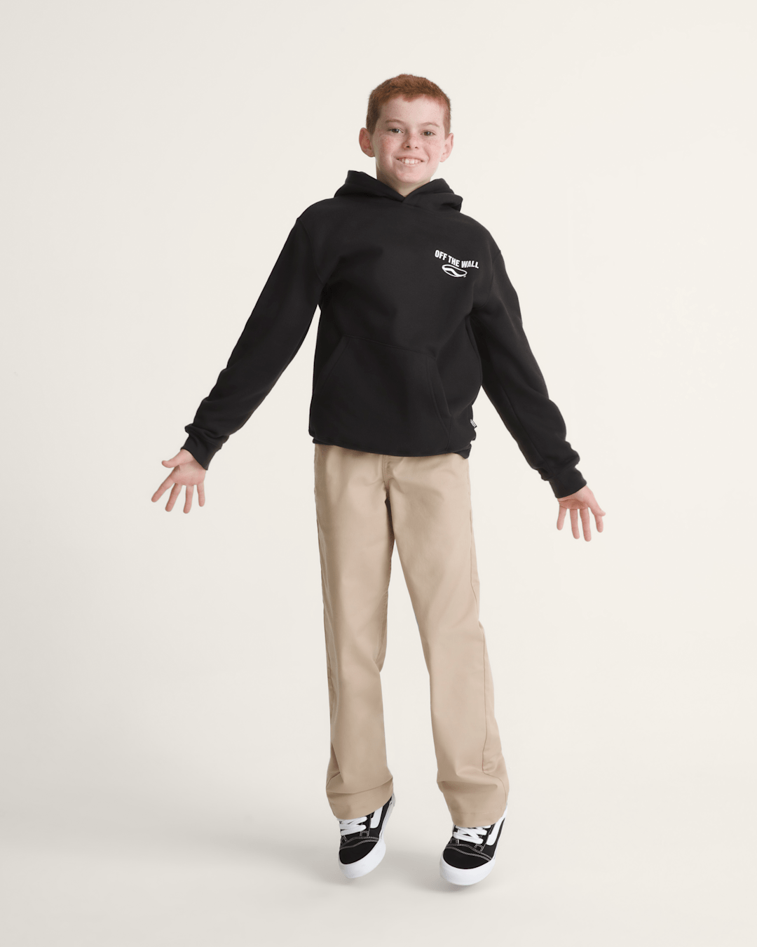 Kids Vans Kids Vans Repair Shop Pullover Hoodie in Black
