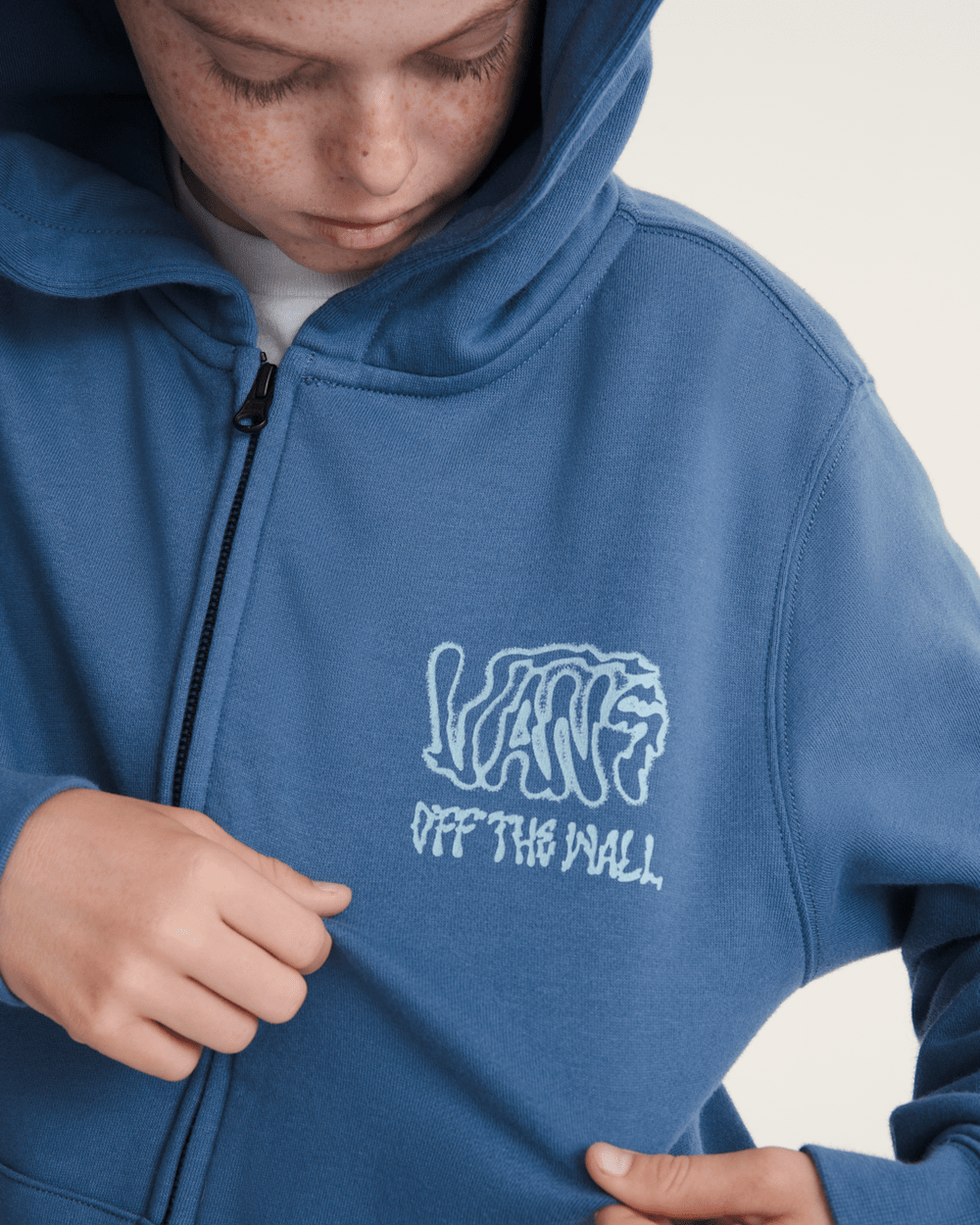Kids Vans Kids Rippled Zip Hoodie in True Navy Blue