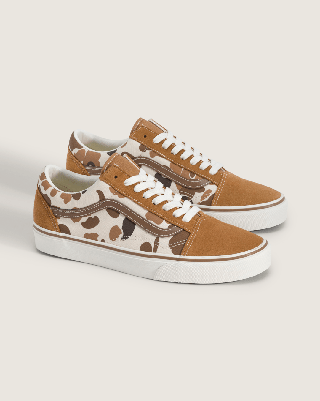 Sale Vans Old Skool Shoe in Camo Brown