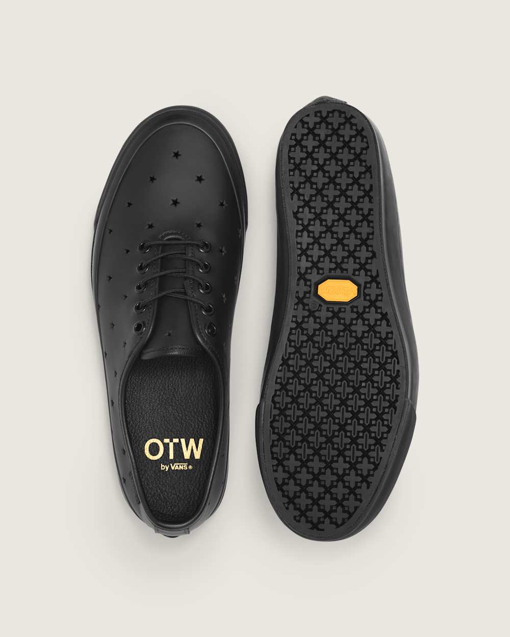 Sale Vans OTW One Piece Authentic Vibram in Star Black