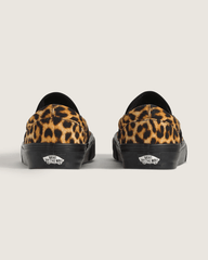 Sale Vans Classic Slip-On Shoe in Leopard Brown / Black