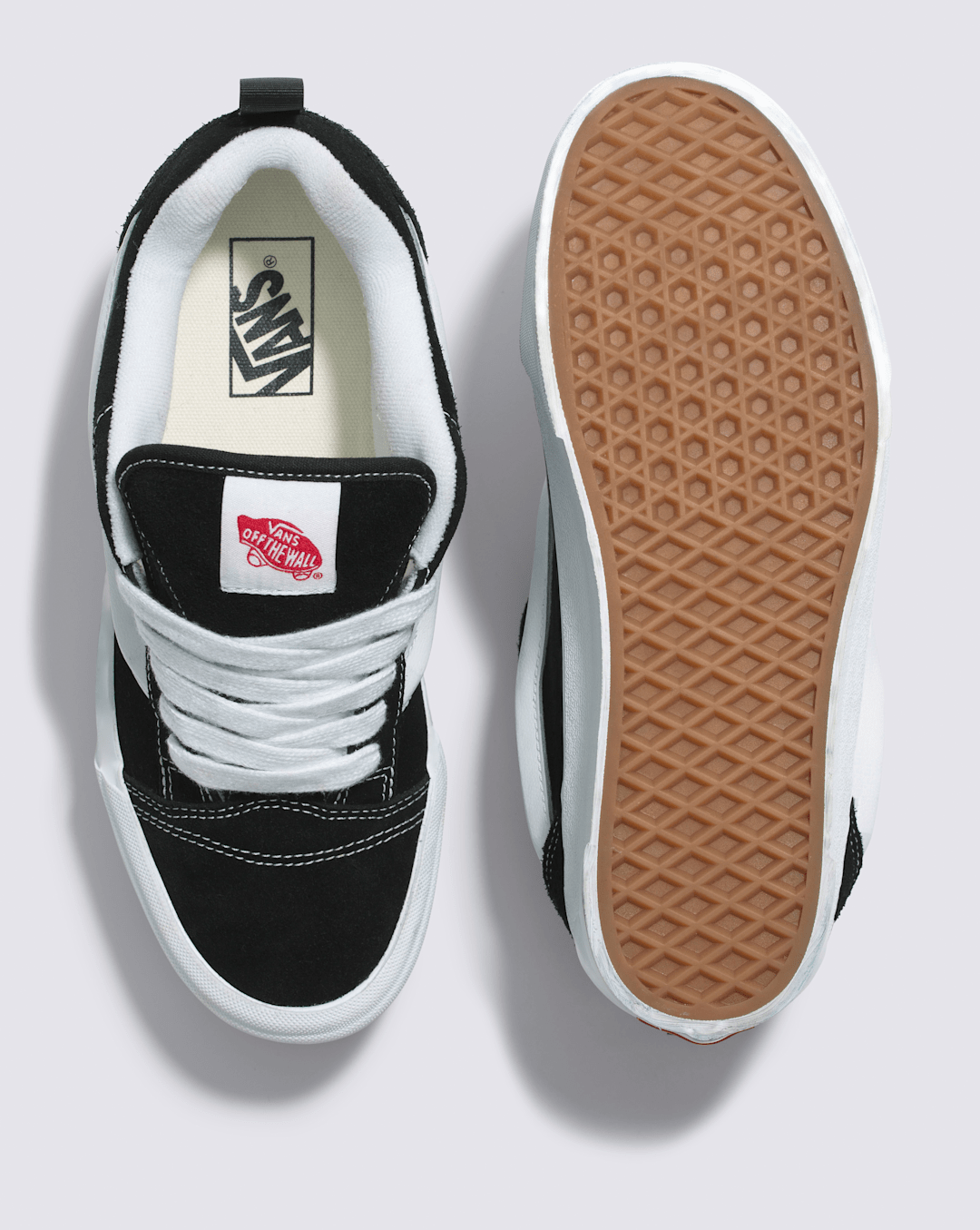 Sale Vans Knu Stack Shoe in Black / True White