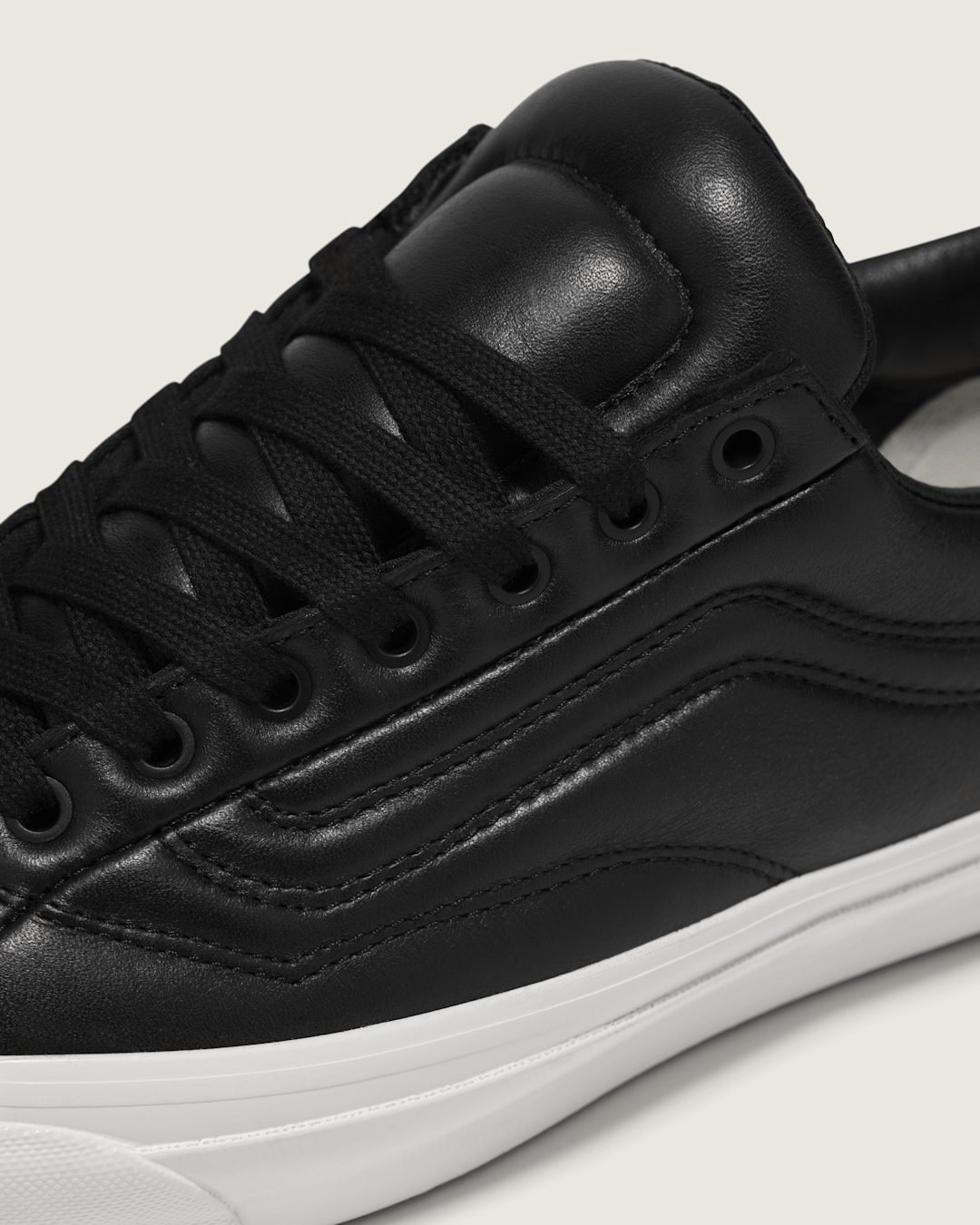 Sale Vans OTW Old Skool 36 Foam in Black