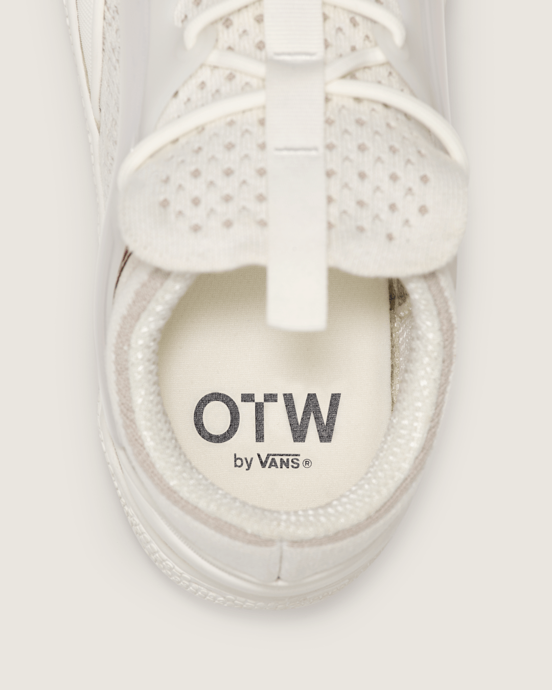 Sale Vans OTW Old Skool 36 FM in Marshmallow White